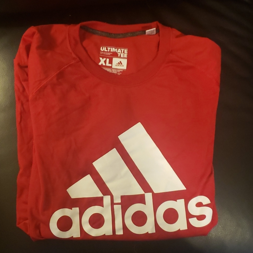 Polyester Adidas T-shirt (red)